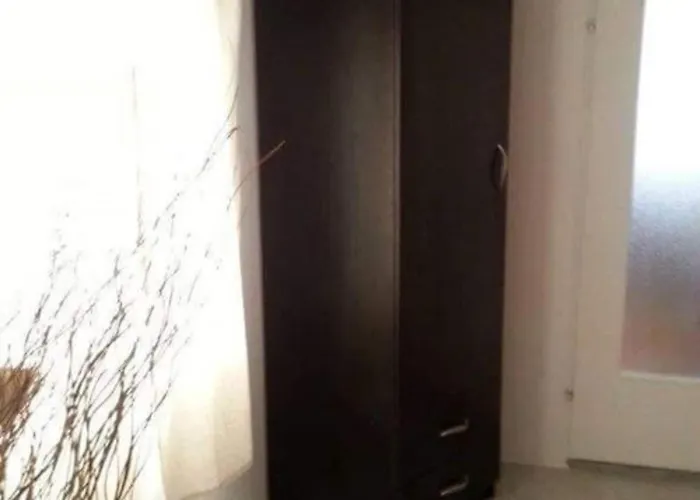 Trbi - One Bedroom - Mely